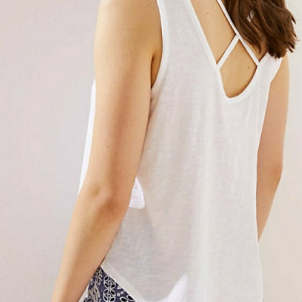Criss cross bank tank